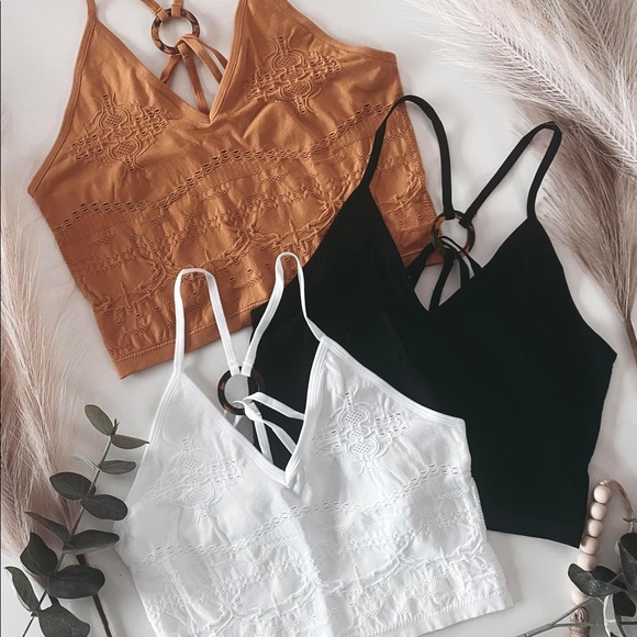 Beautiful boho crop top - Picture 2 of 2